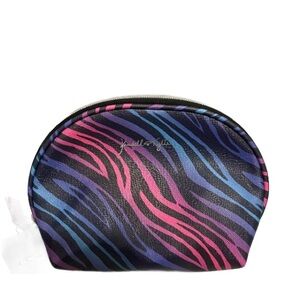 Kendall + Kylie Make-up Bag
